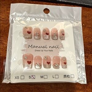 Heart Design Press-On Nails